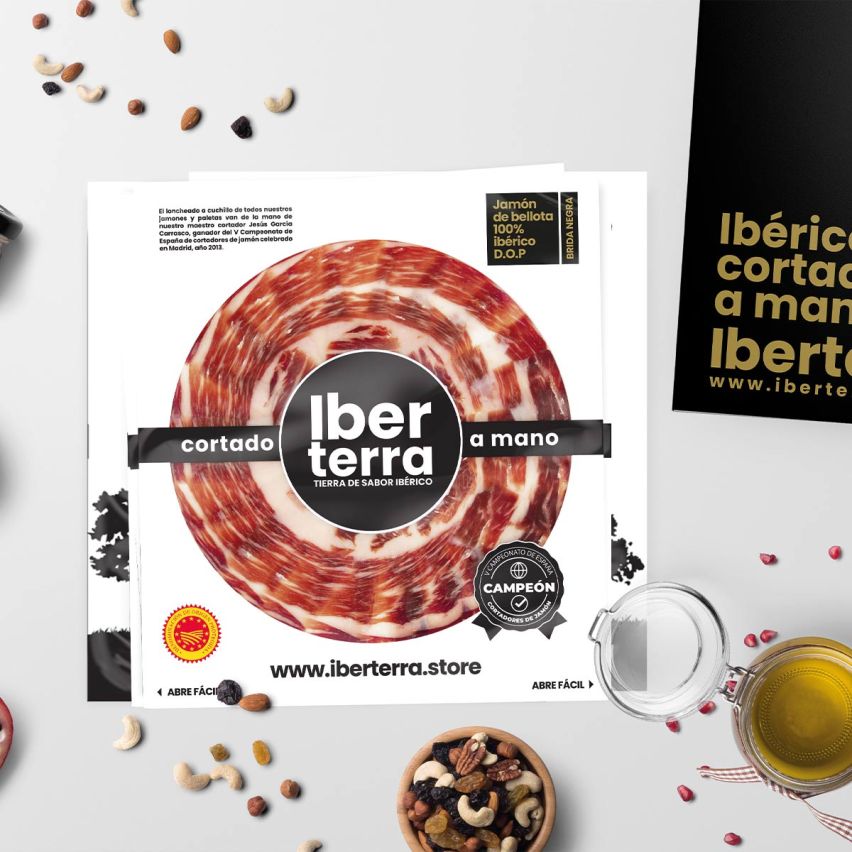 Jamón de bellota 100% ibérico D.O.P Dehesa de Extremadura Iberterra oferta