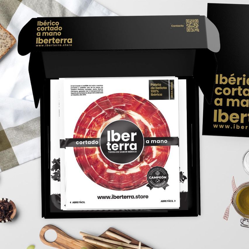 Lote especial Paleta de bellota 100% ibérica Iberterra + embutidos